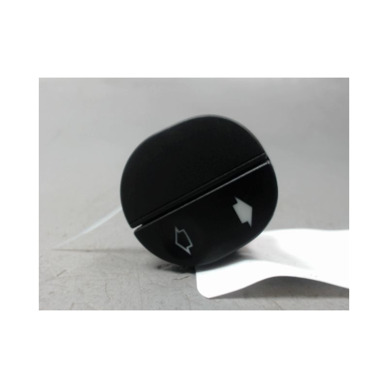 COMMANDE LEVE-GLACE PORTE AVD FORD FIESTA 2005-