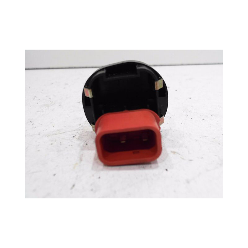 COMMANDE LEVE-GLACE PORTE AVD FORD FIESTA