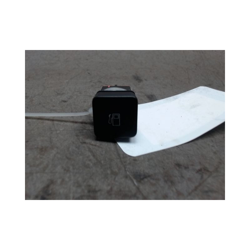 ACTIONNEUR TRAPPE CARBURANT CITROEN C4 2010-