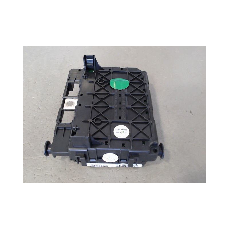 BOITE A FUSIBLES CITROEN XSARA