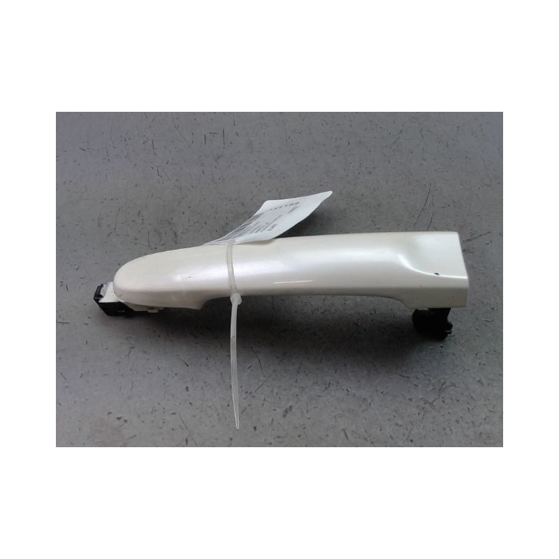 POIGNEE EXTERIEURE PORTE AVANT DROIT NISSAN MICRA 2009-