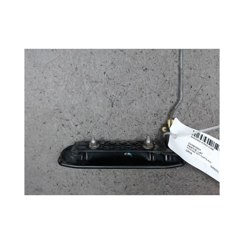 POIGNEE EXTERIEURE PORTE AVANT DROIT NISSAN KING-CAB