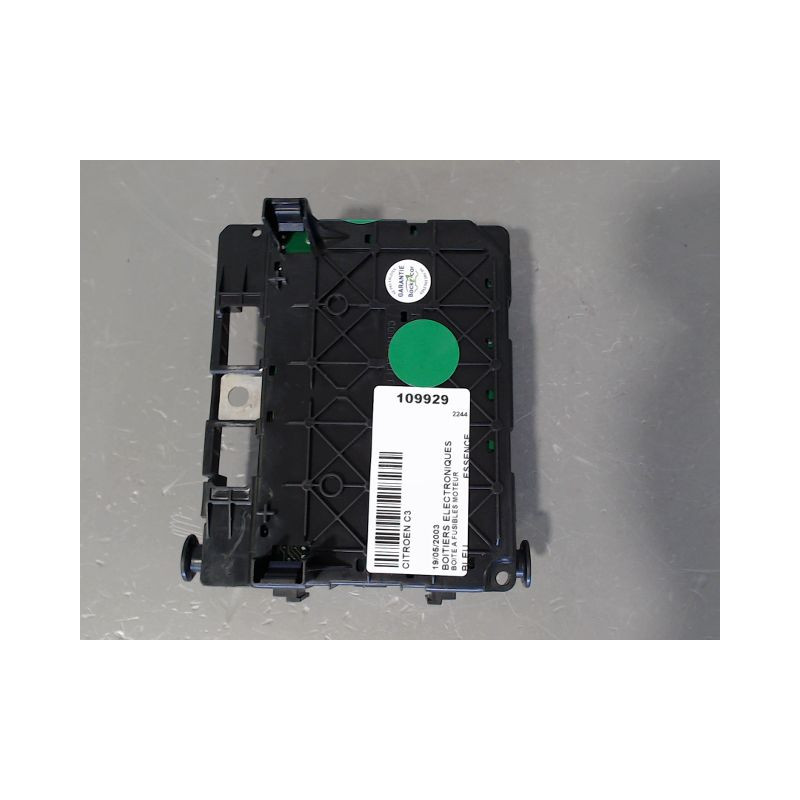 BOITE A FUSIBLES CITROEN C3