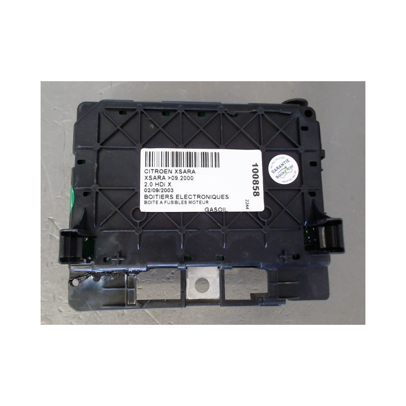 BOITE A FUSIBLES CITROEN XSARA -2000
