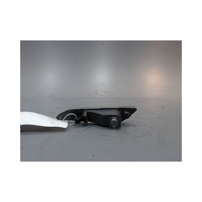 REPETITEUR AILE GAUCHE FIAT TIPO