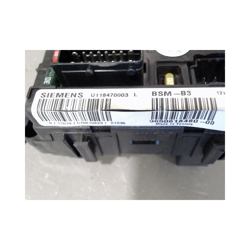 BOITE A FUSIBLES CITROEN XSARA PICASSO
