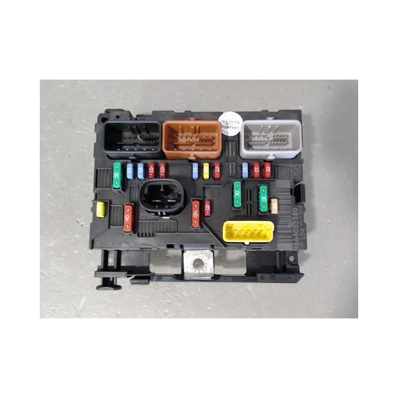 BOITE A FUSIBLES CITROEN C2 2005-