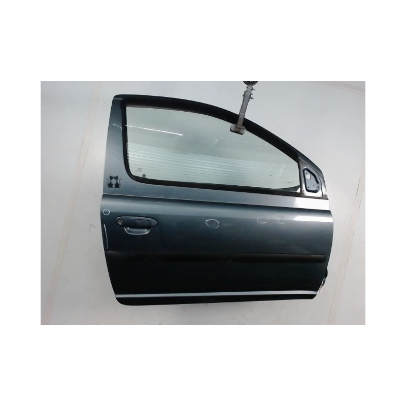 PORTE AVANT DROIT TOYOTA YARIS