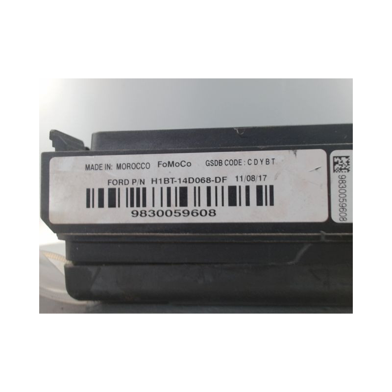 BOITE A FUSIBLES FORD FIESTA 2010-