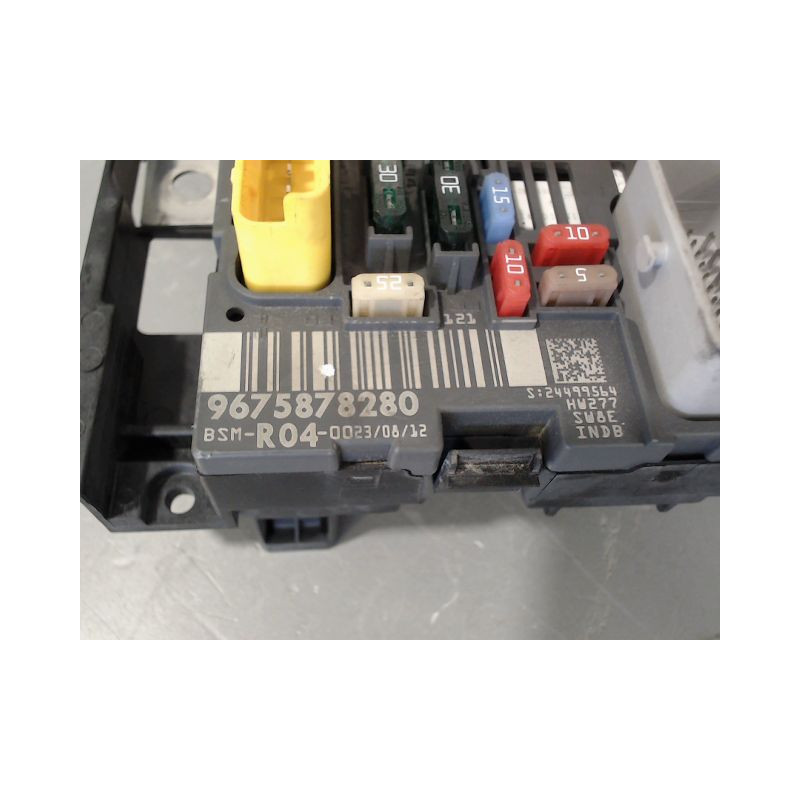 BOITE A FUSIBLES CITROEN BERLINGO II BREAK 2008-