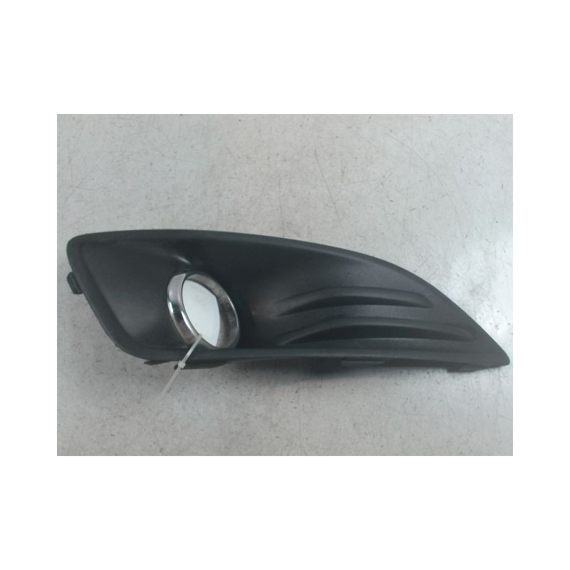 OBTURATEUR PHARE ADDITIONNEL PARE-CHOC AVG FORD FIESTA 2010-
