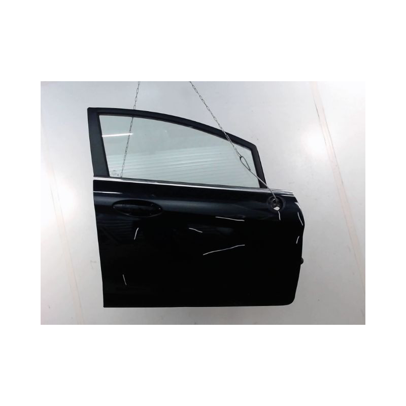 PORTE AVANT DROIT FORD FIESTA