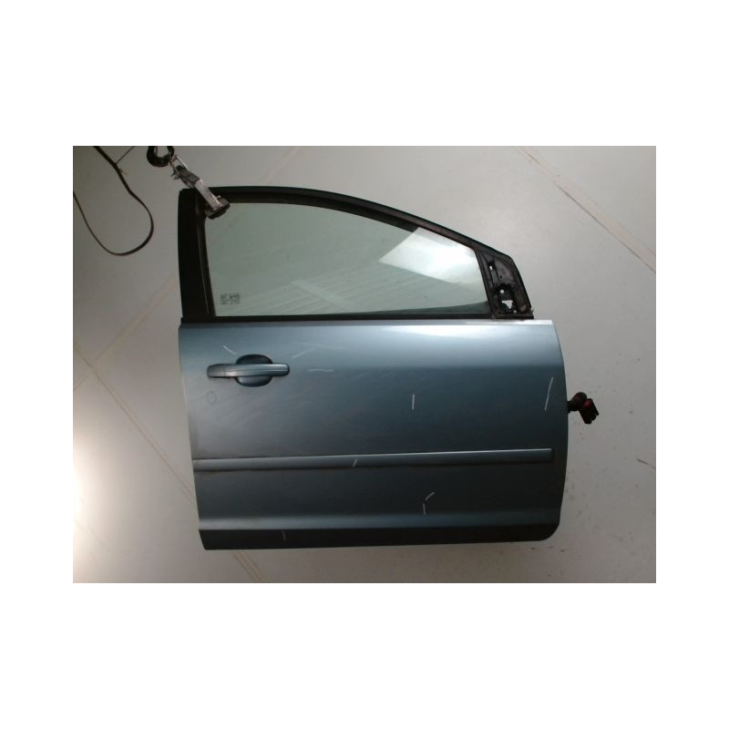 PORTE AVANT DROIT FORD FOCUS