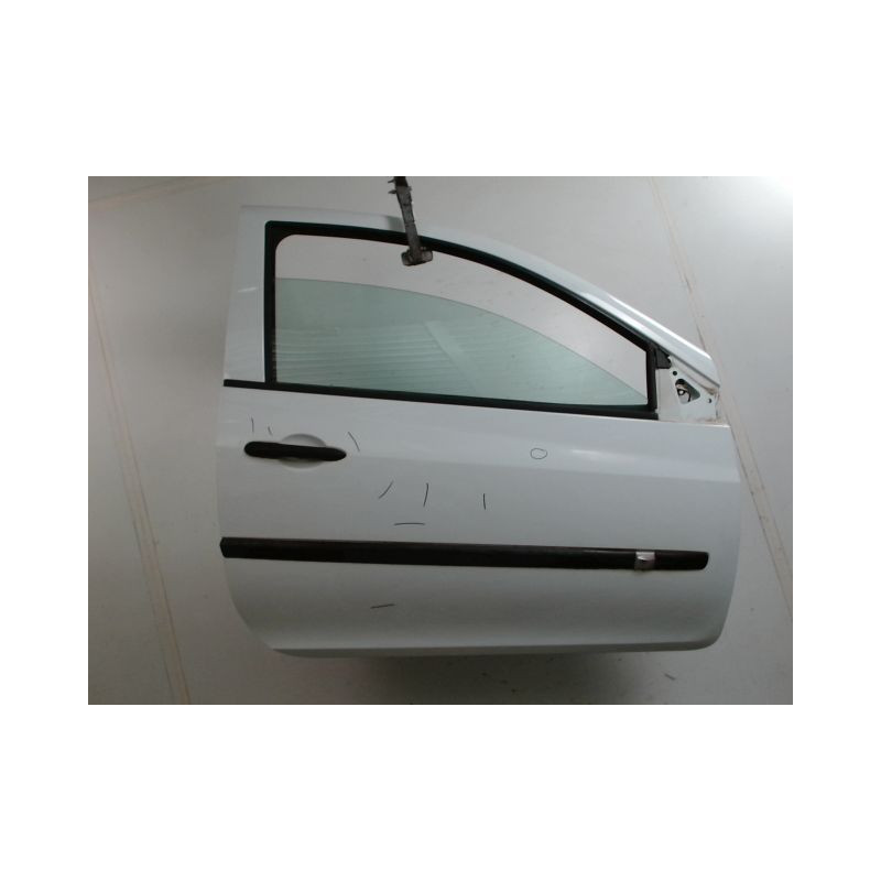 PORTE AVANT DROIT RENAULT CLIO