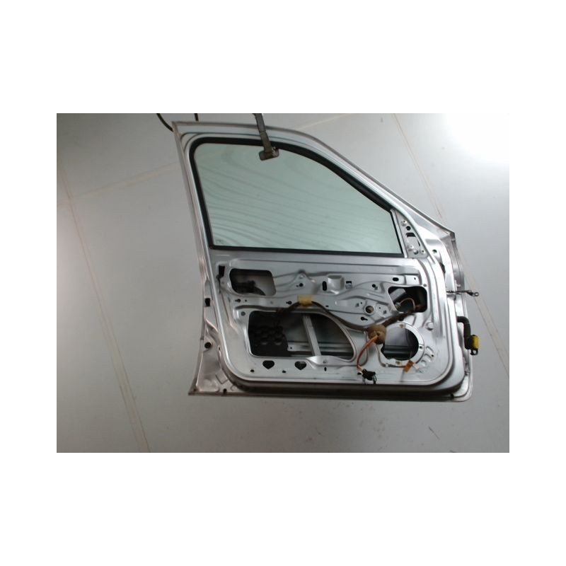 PORTE AVANT GAUCHE RENAULT CLIO