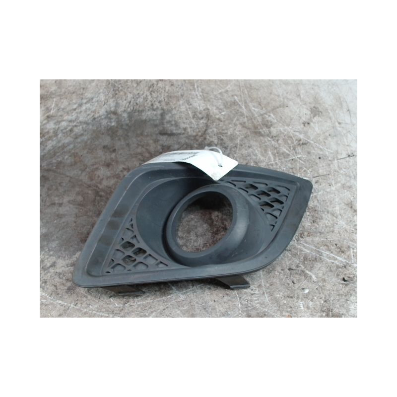 OBTURATEUR PHARE ADDITIONNEL PARE-CHOC AVG FORD FIESTA 2005-