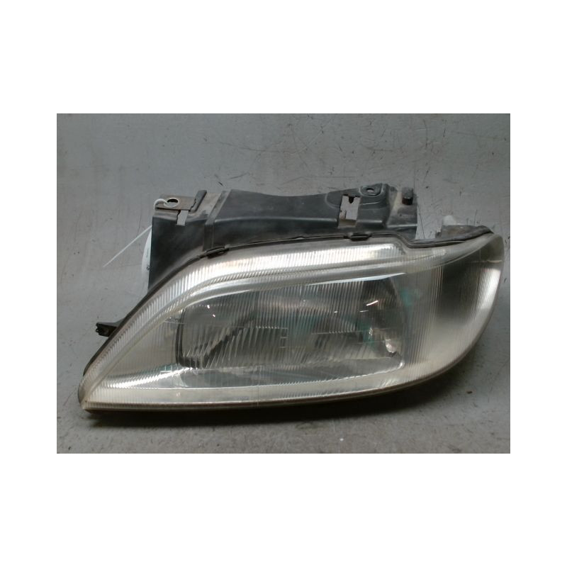 PHARE GAUCHE CITROEN XSARA -2000