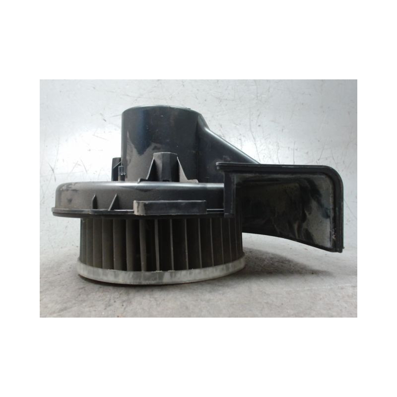 MOTEUR VENTILATEUR CHAUFFAGE VOLKSWAGEN POLO 2009-