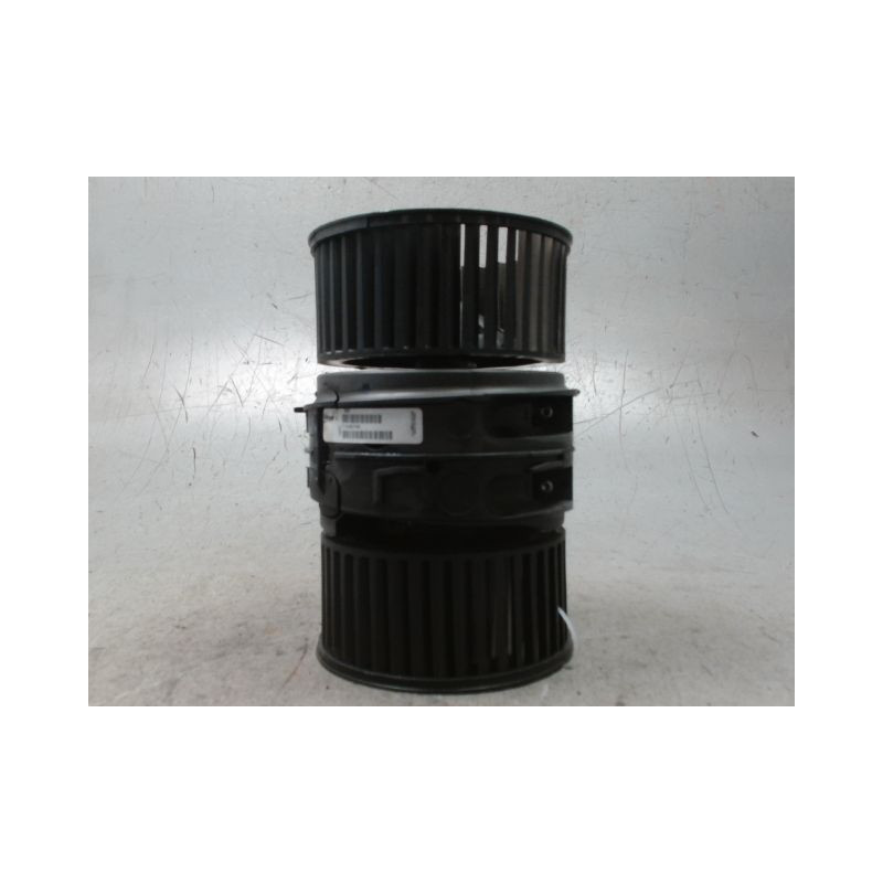 MOTEUR VENTILATEUR CHAUFFAGE RENAULT MEGANE
