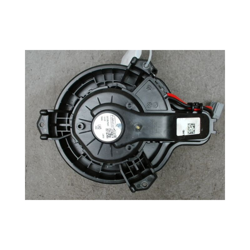 MOTEUR VENTILATEUR CHAUFFAGE FORD FOCUS