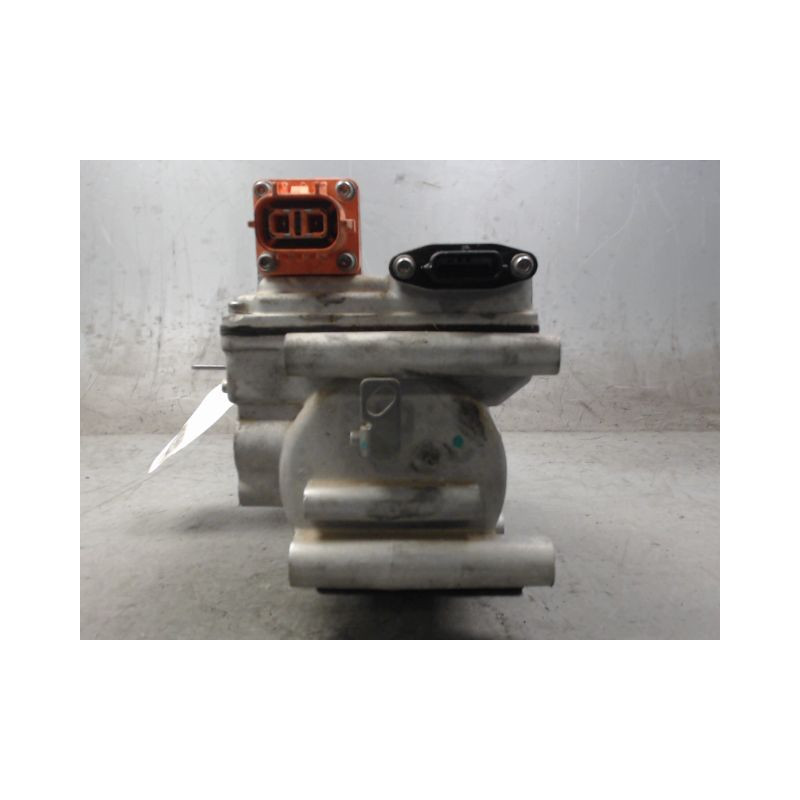 COMPRESSEUR AIR CONDITIONNE DACIA SPRING