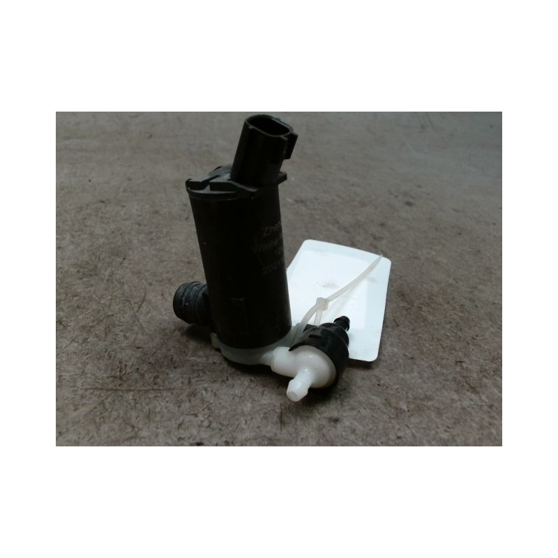 POMPE LAVE-GLACE AVANT DACIA SPRING