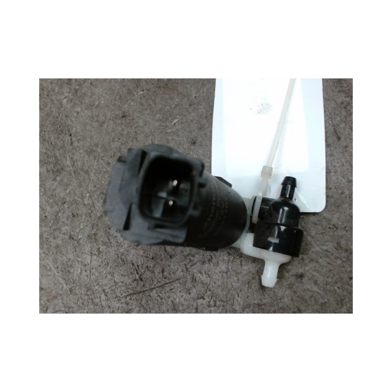 POMPE LAVE-GLACE AVANT DACIA SPRING