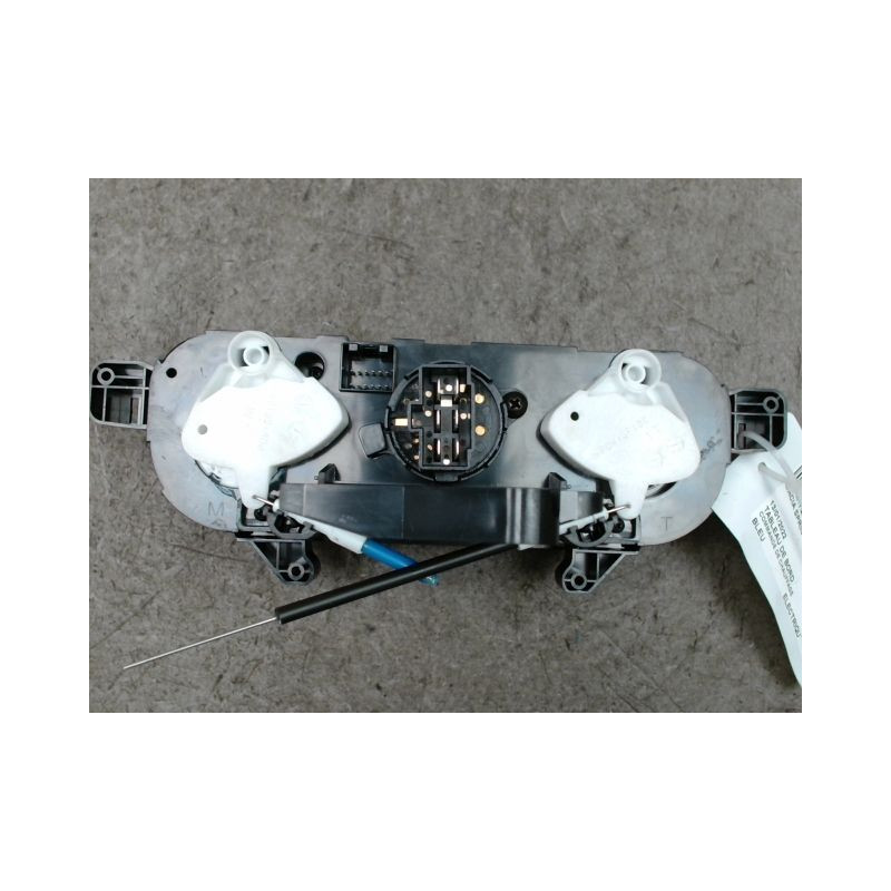 COMMANDE DE CHAUFFAGE DACIA SPRING