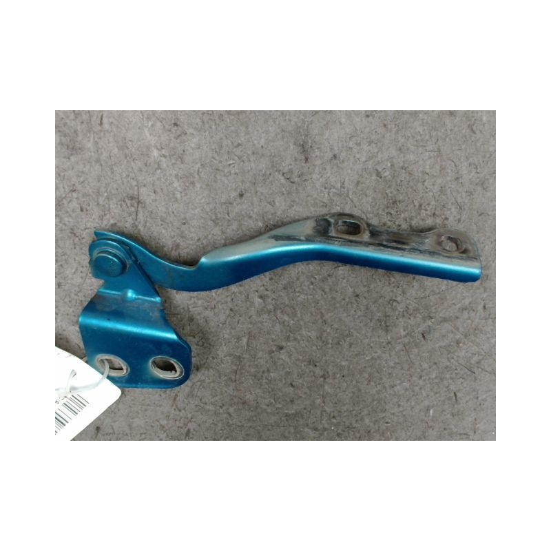 COMPAS DROIT CAPOT DACIA SPRING