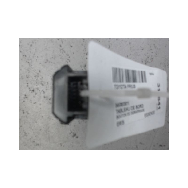 BOUTON DE DEMARRAGE TOYOTA PRIUS