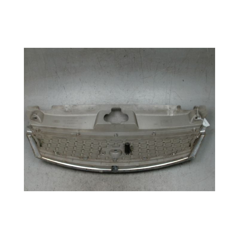 CALANDRE FORD MONDEO CLIPPER 00-07
