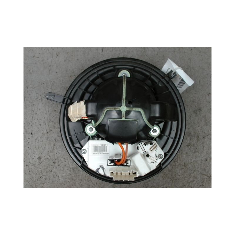 MOTEUR VENTILATEUR CHAUFFAGE B.M.W. X3
