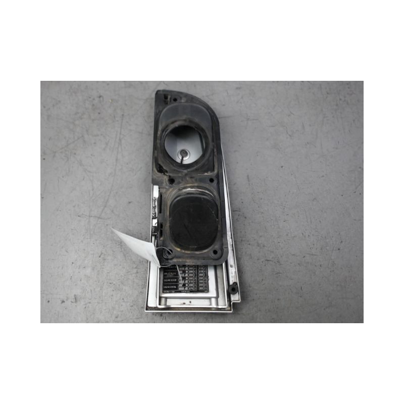 VOLET DE TRAPPE CARBURANT MERCEDES VITO