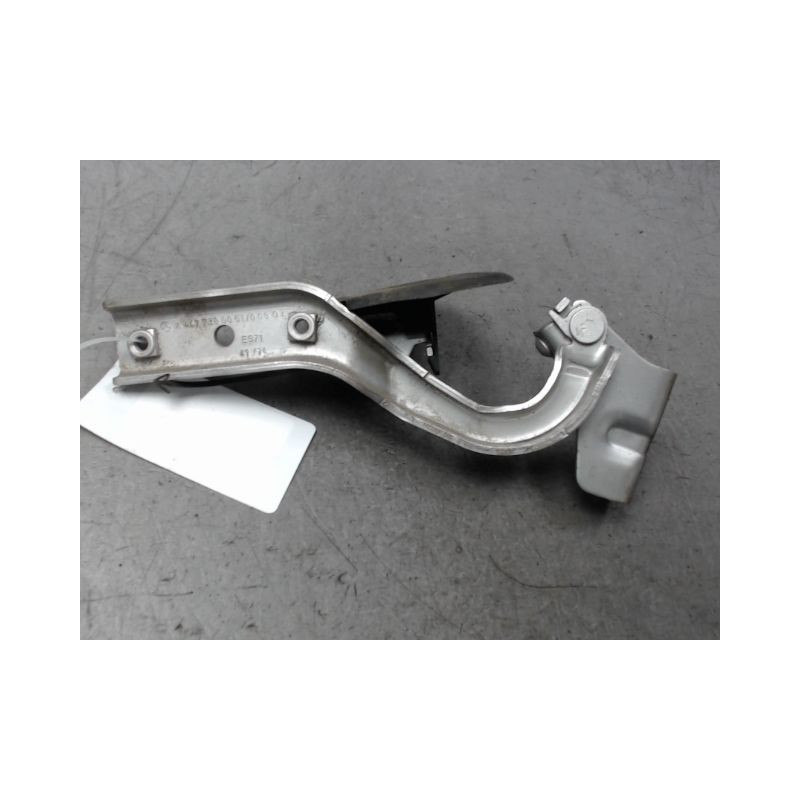 COMPAS DROIT CAPOT MERCEDES VITO
