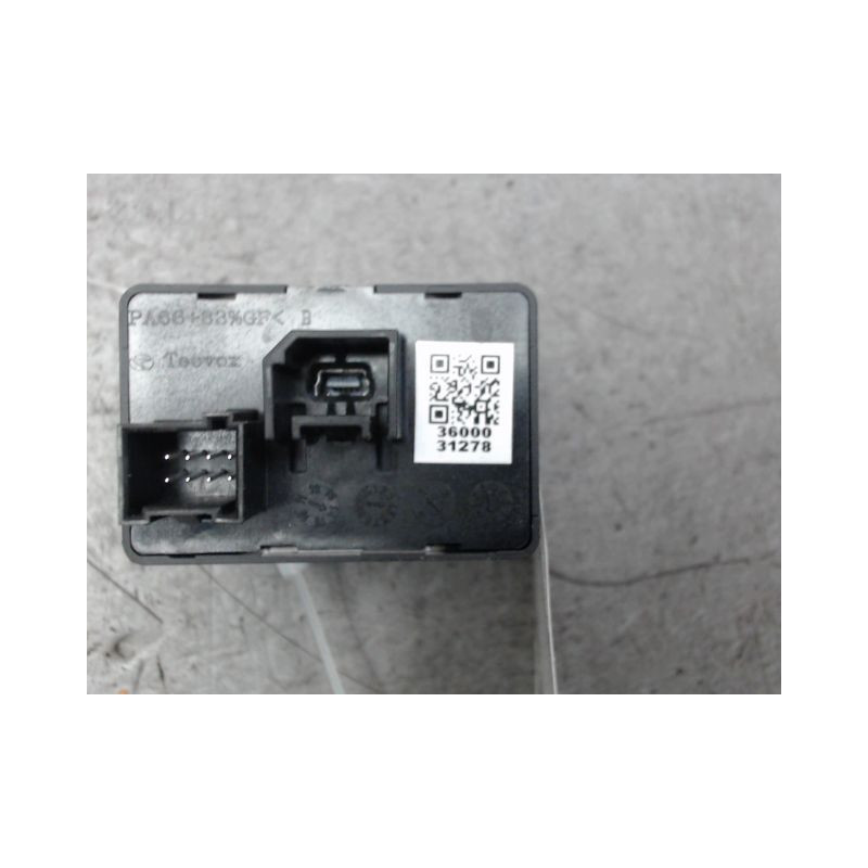 PORT USB/AUX ALFA ROMEO GIULIETTA
