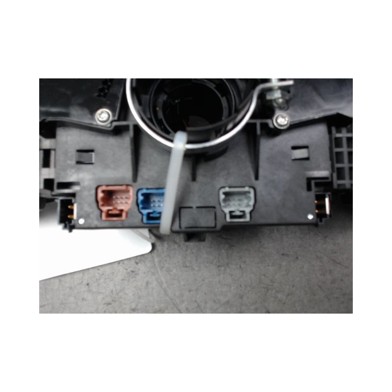 BLOC COMMODOS PEUGEOT 1007