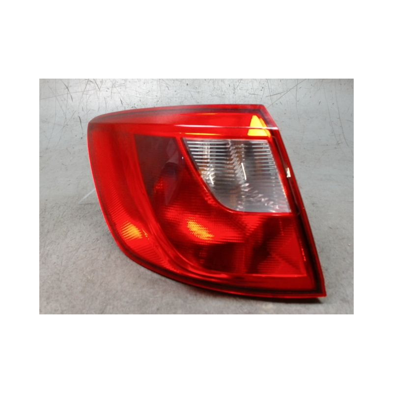 FEU ARRIERE GAUCHE  SEAT IBIZA