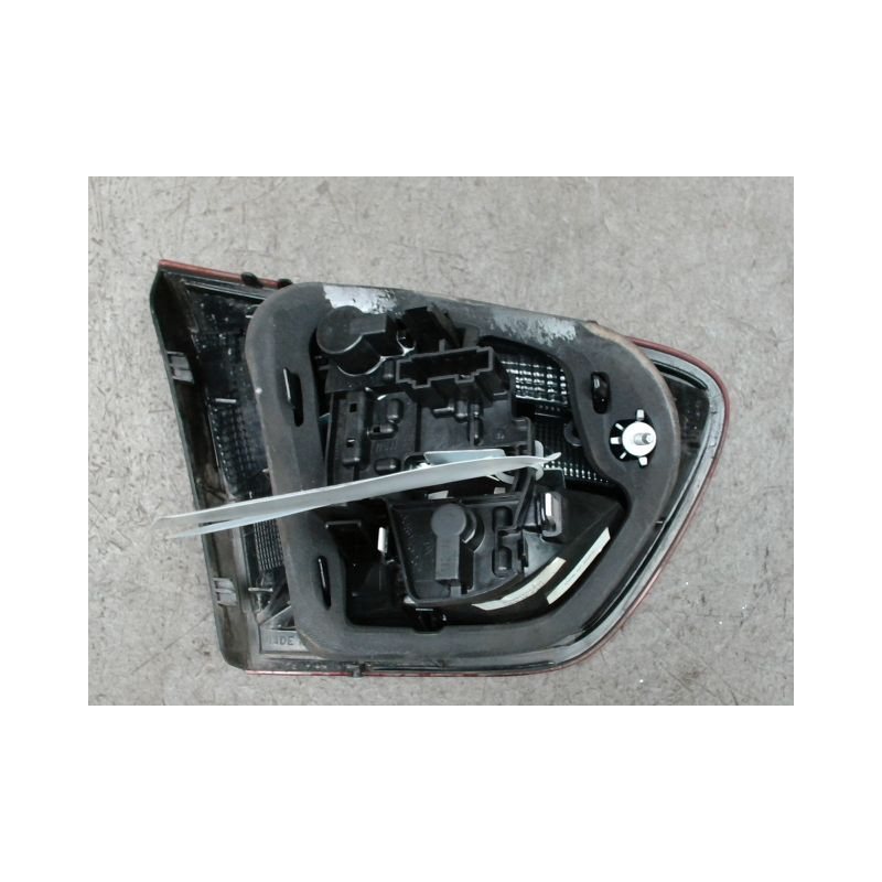 FEU ARRIERE INTERIEUR DROIT SEAT IBIZA