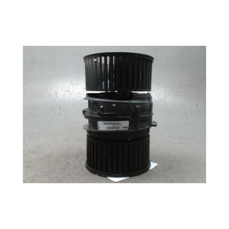 MOTEUR VENTILATEUR CHAUFFAGE RENAULT MEGANE