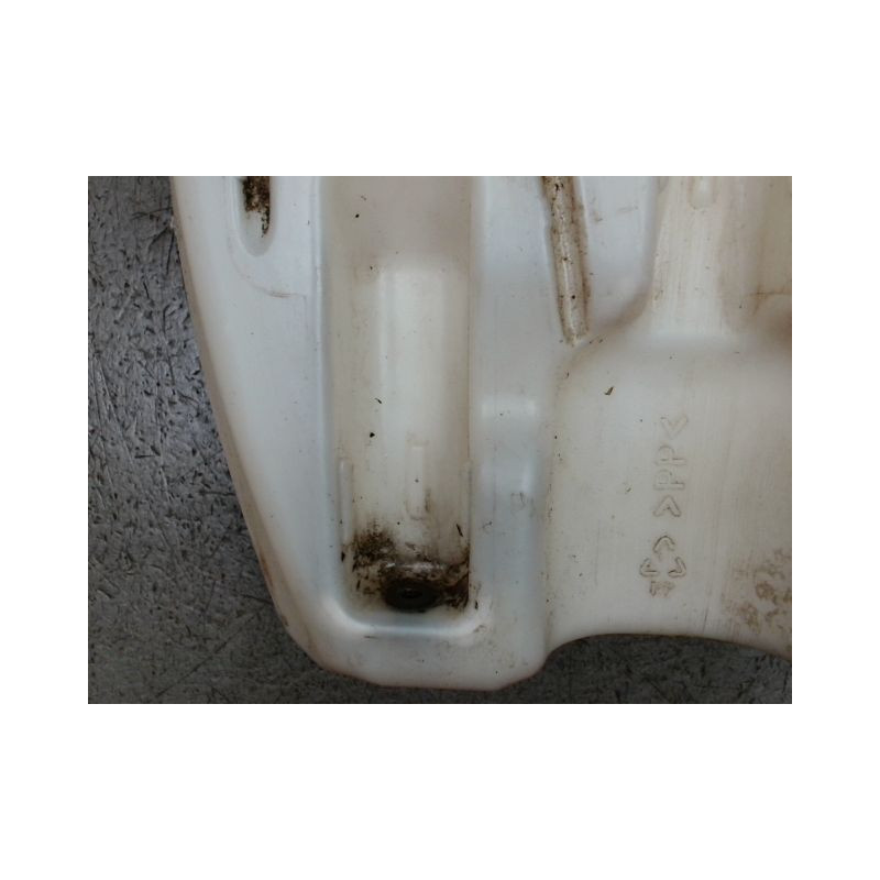 RESERVOIR LAVE-GLACE AVANT NISSAN MICRA
