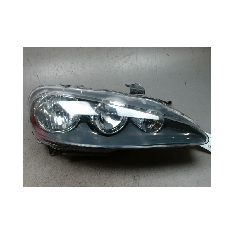 PHARE DROIT ALFA ROMEO 147 2004-