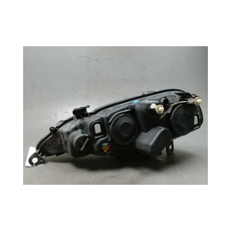 PHARE DROIT ALFA ROMEO 147 2004-
