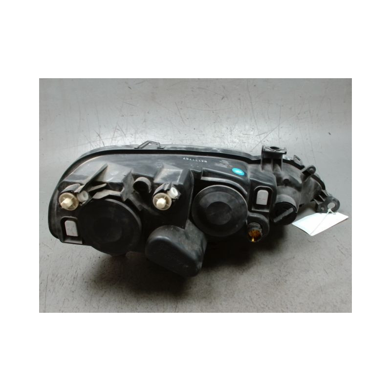 PHARE GAUCHE ALFA ROMEO 147 2004-
