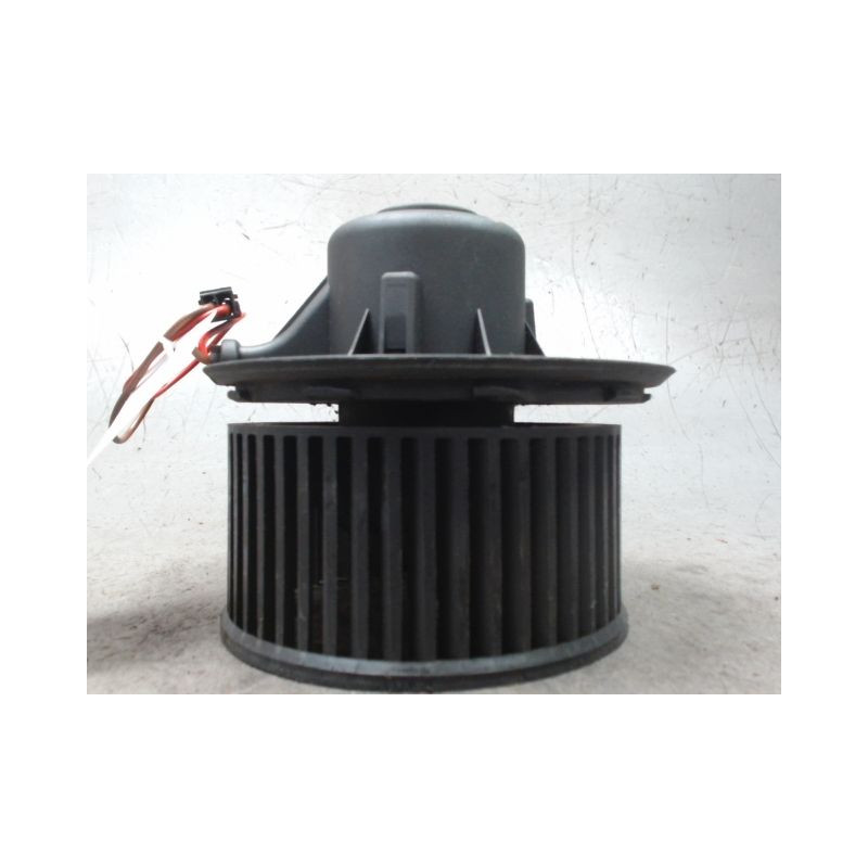 MOTEUR VENTILATEUR CHAUFFAGE RENAULT TWINGO PH.3 2000-2007