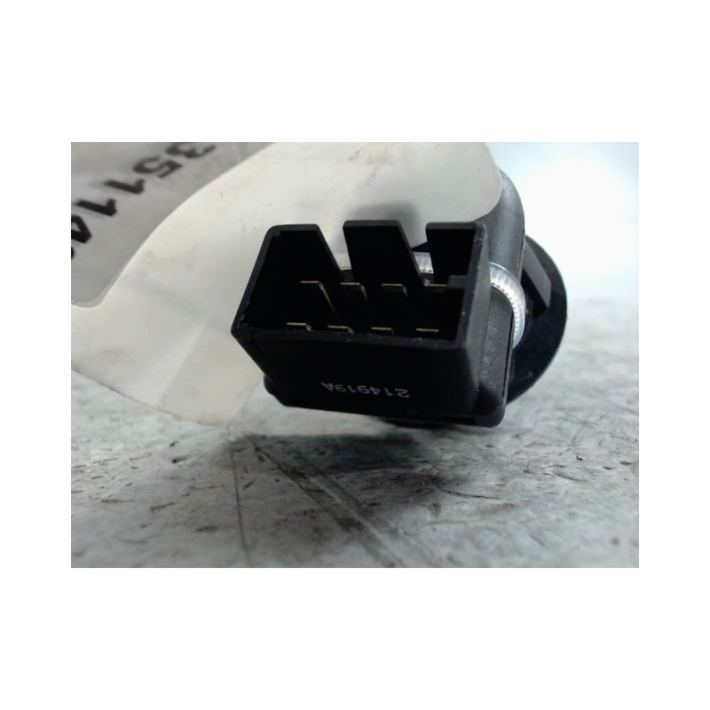 COMMANDE RETROVISSEUR EXTERIEUR ELECTRIQUE DROIT DACIA SANDERO 2008-
