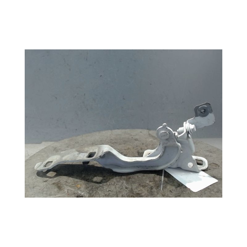 COMPAS DROIT CAPOT RENAULT TRAFIC