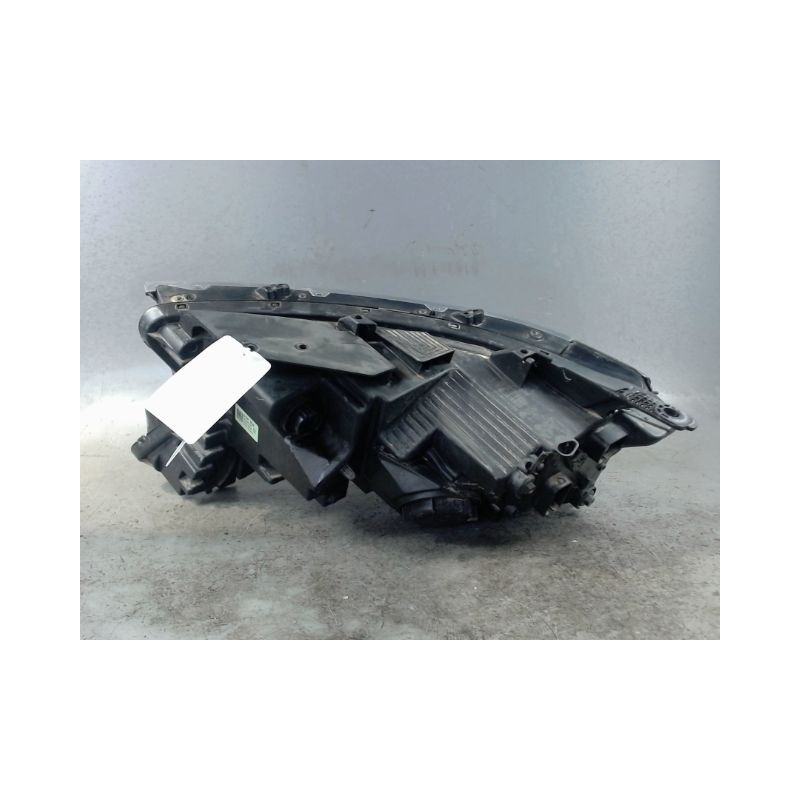 PHARE DROIT KIA SORENTO