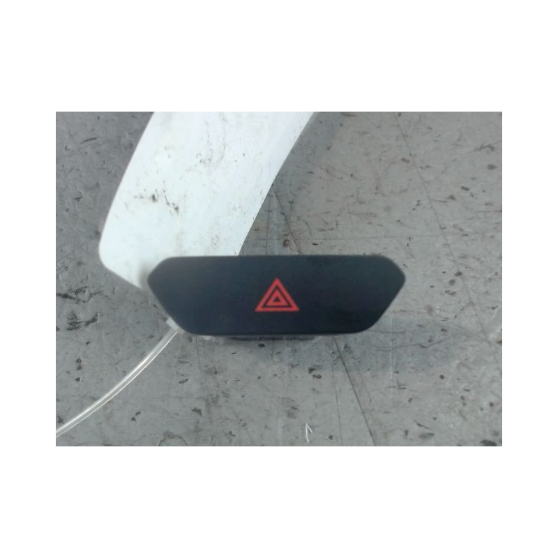 BOUTON DE WARNING FORD RANGER 2002 -