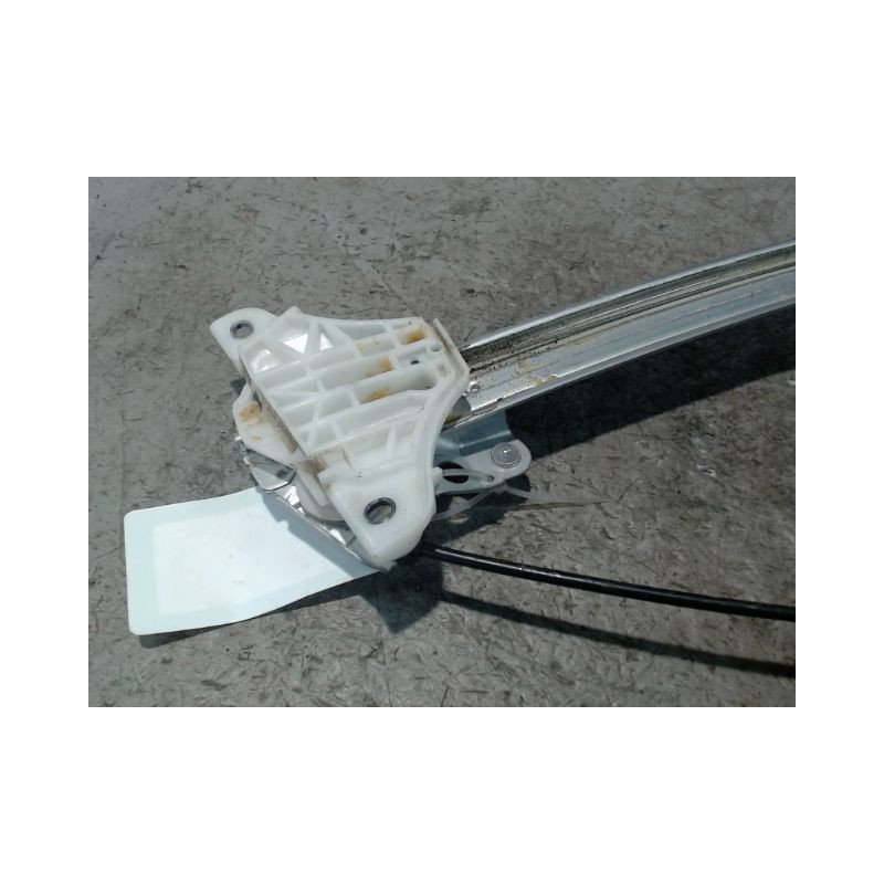 MECANISME+MOTEUR LEVE-GLACE AVANT GAUCHE MAZDA MAZDA 2