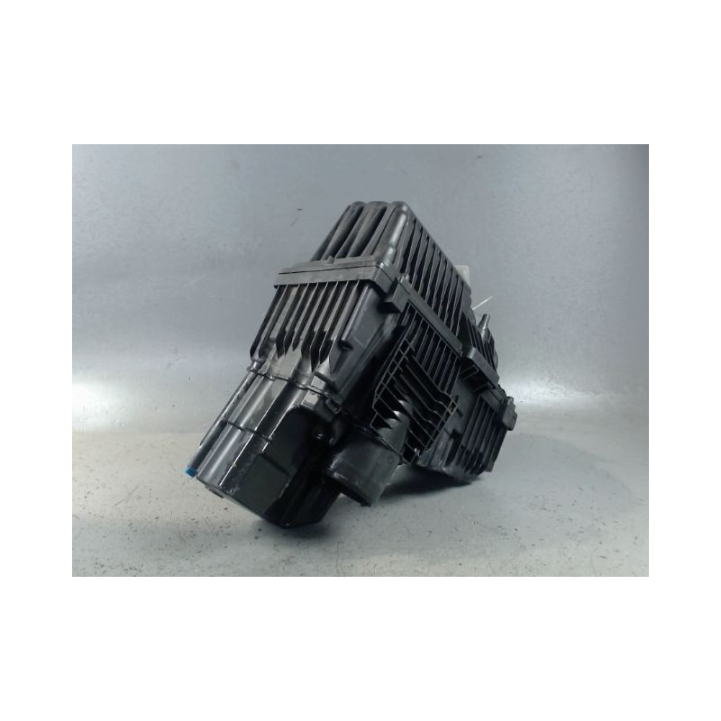 BOITIER FILTRE A AIR CITROEN C8